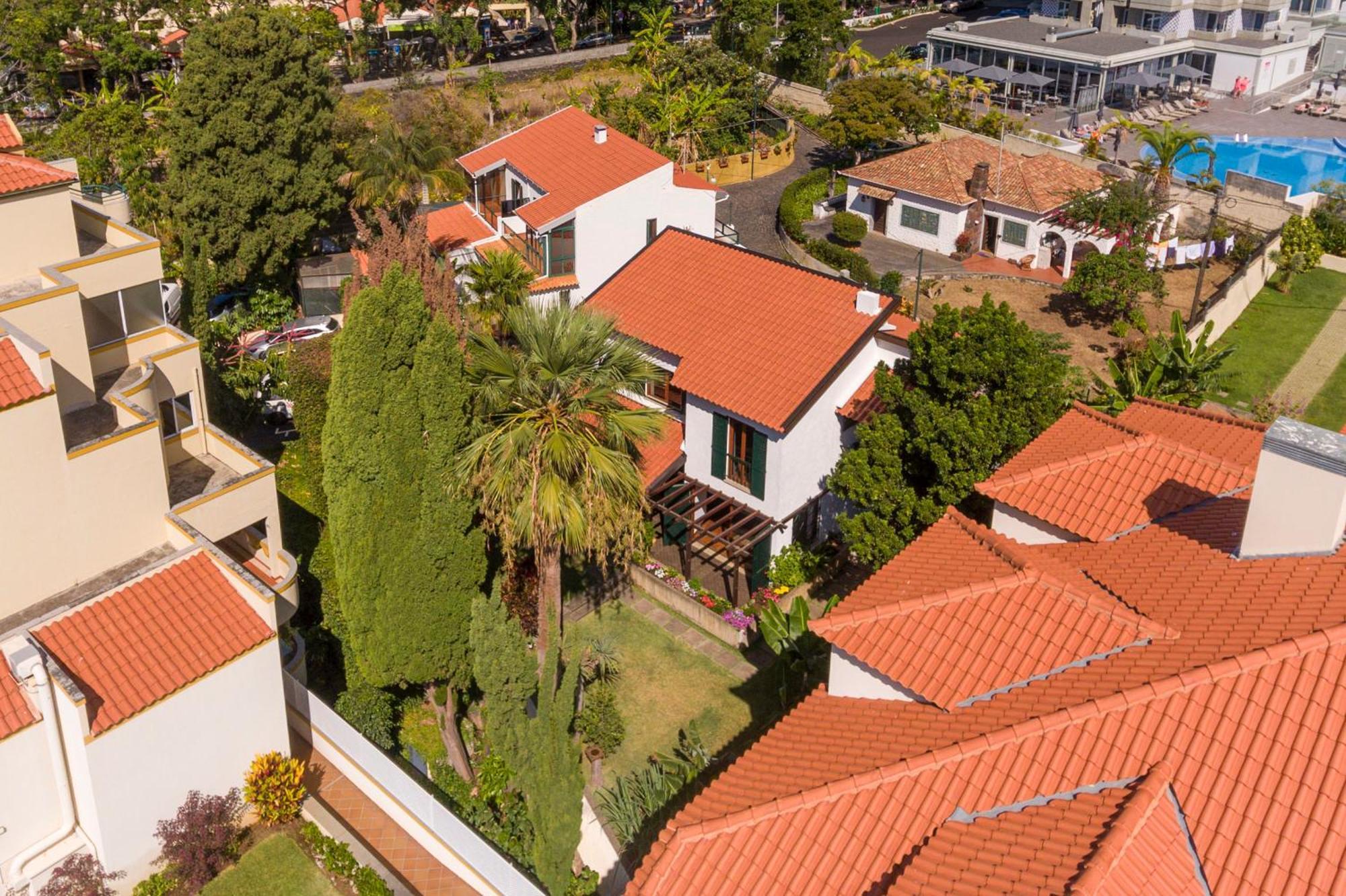 Casa Do Lido By An Island Apart Funchal  Buitenkant foto